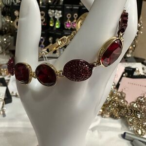 Elegant Red and Gold Bracelet